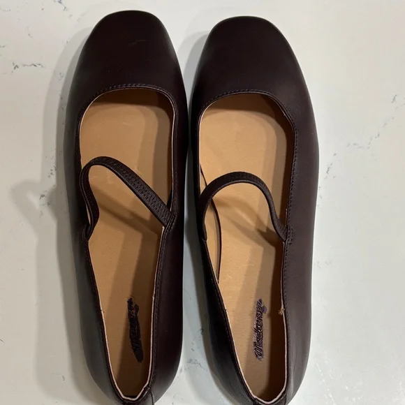 Madewell Greta Classic Mary Jane Flats in Dark Brown - Women - Picture 4 of 4
